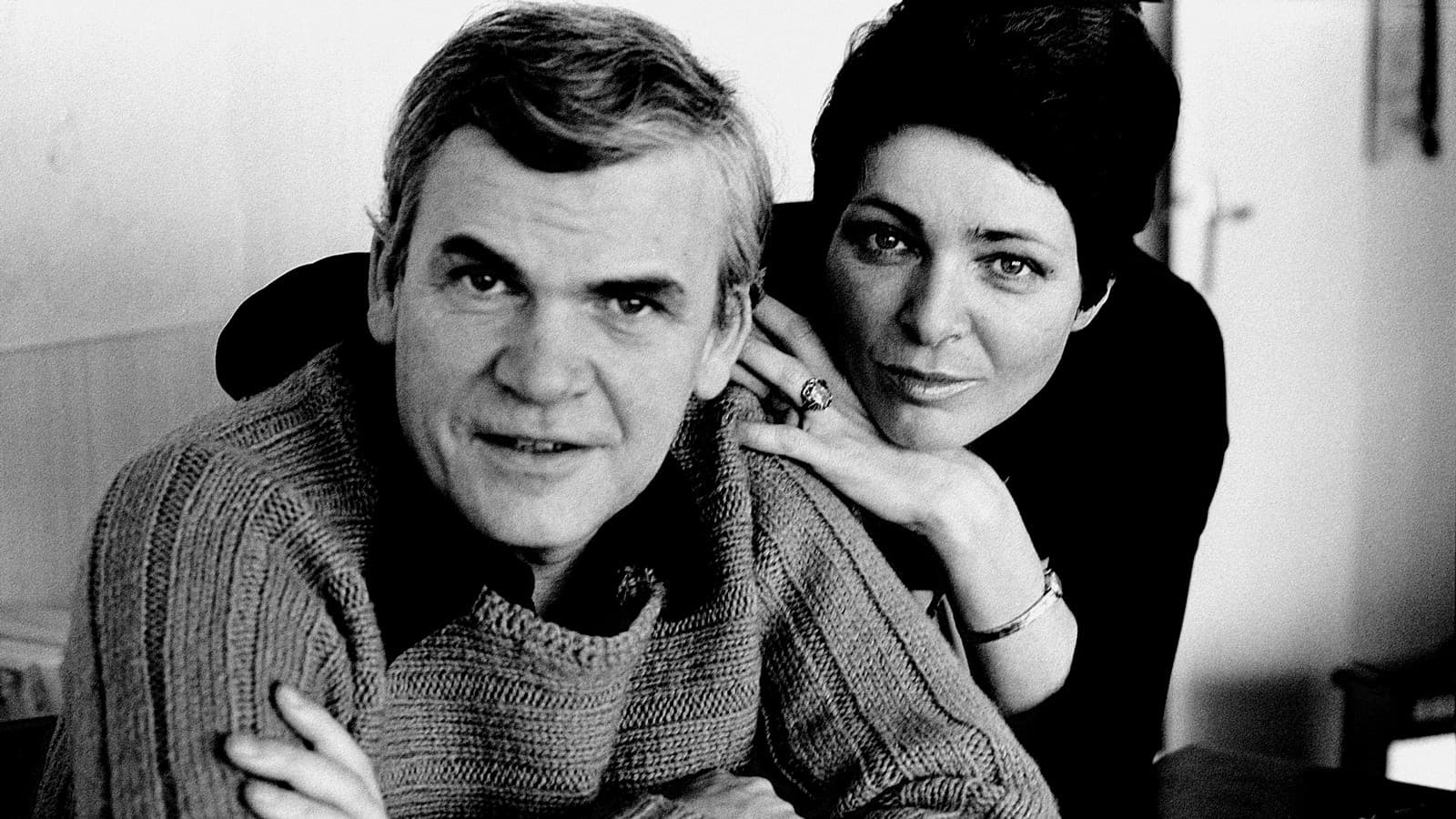 Milan Kundera: de la broma a la insignificancia