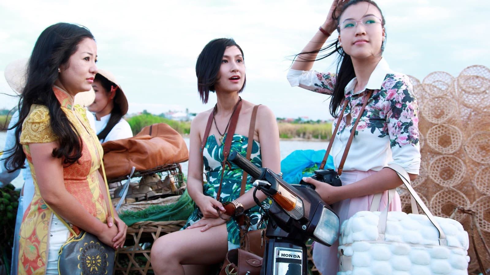 Bộ Ba Rắc Rối