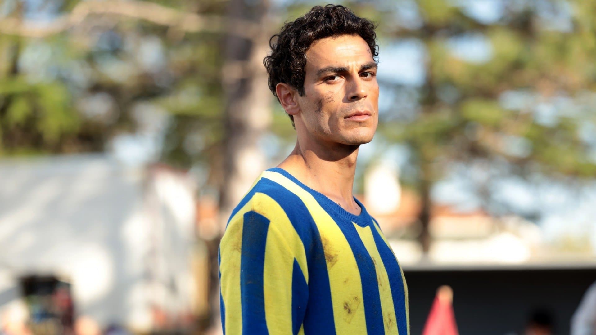 Lefter: La historia de un maestro del fútbol