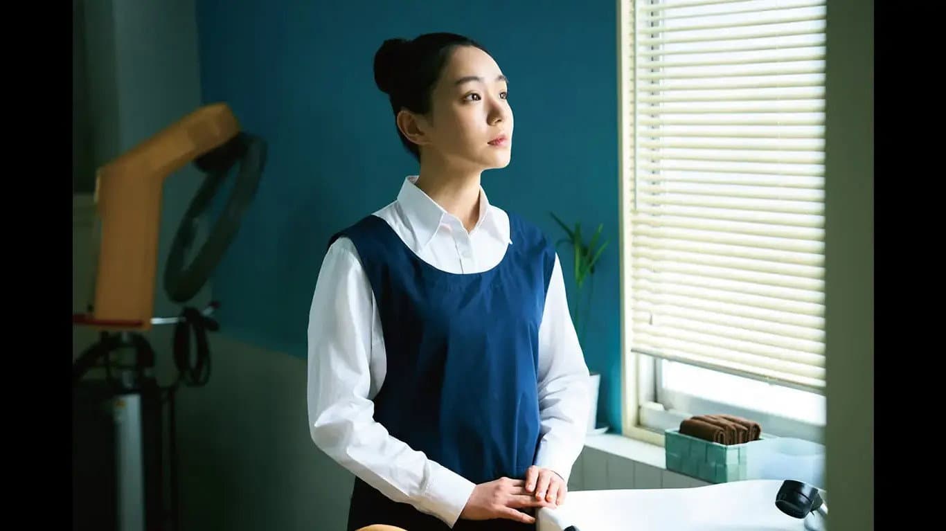 塀の中の美容室