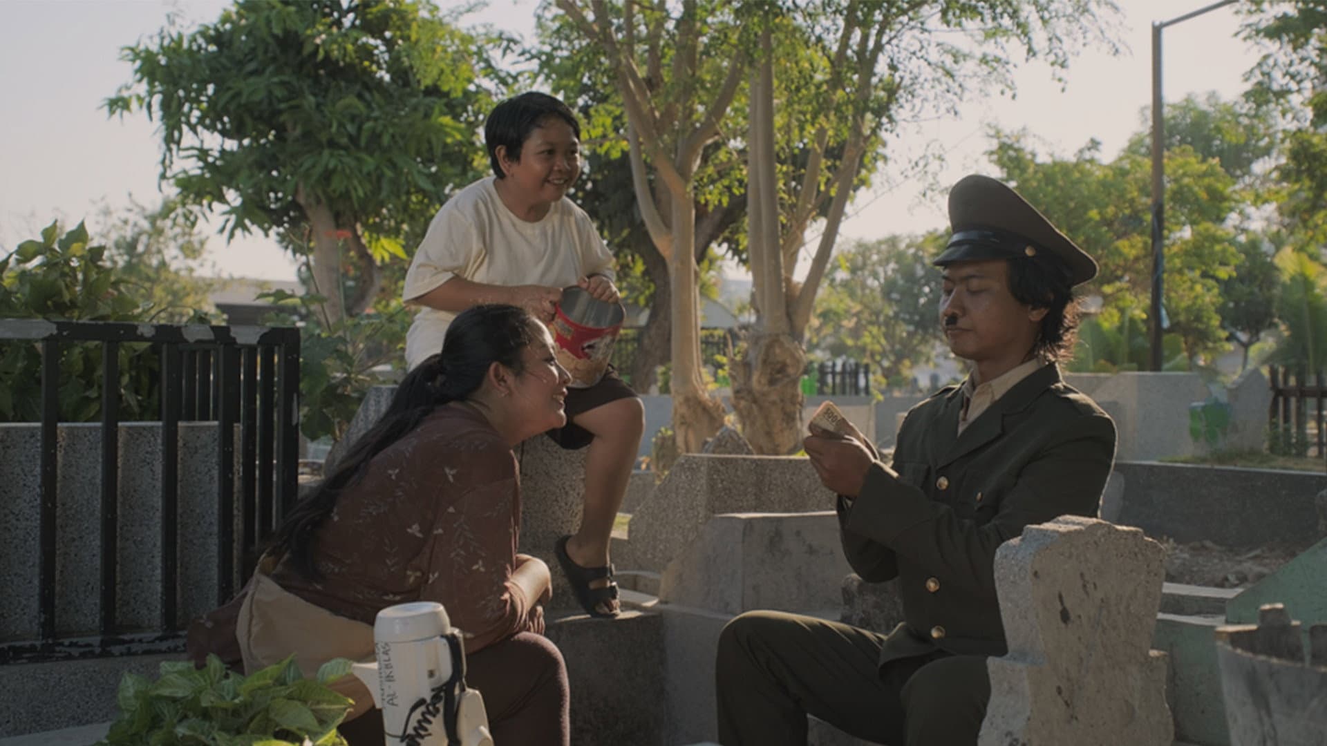 Hitler Mati di Surabaya