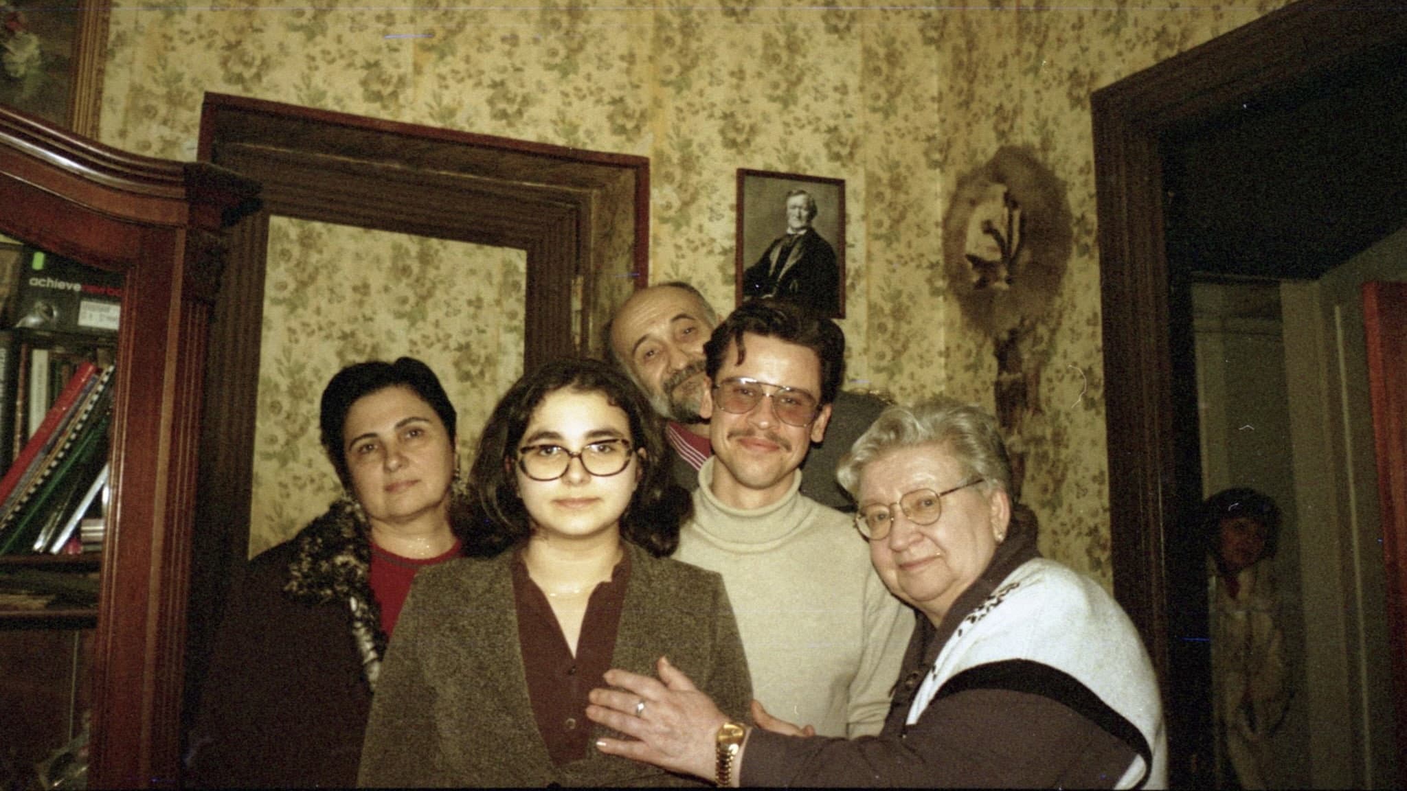 Цвях
