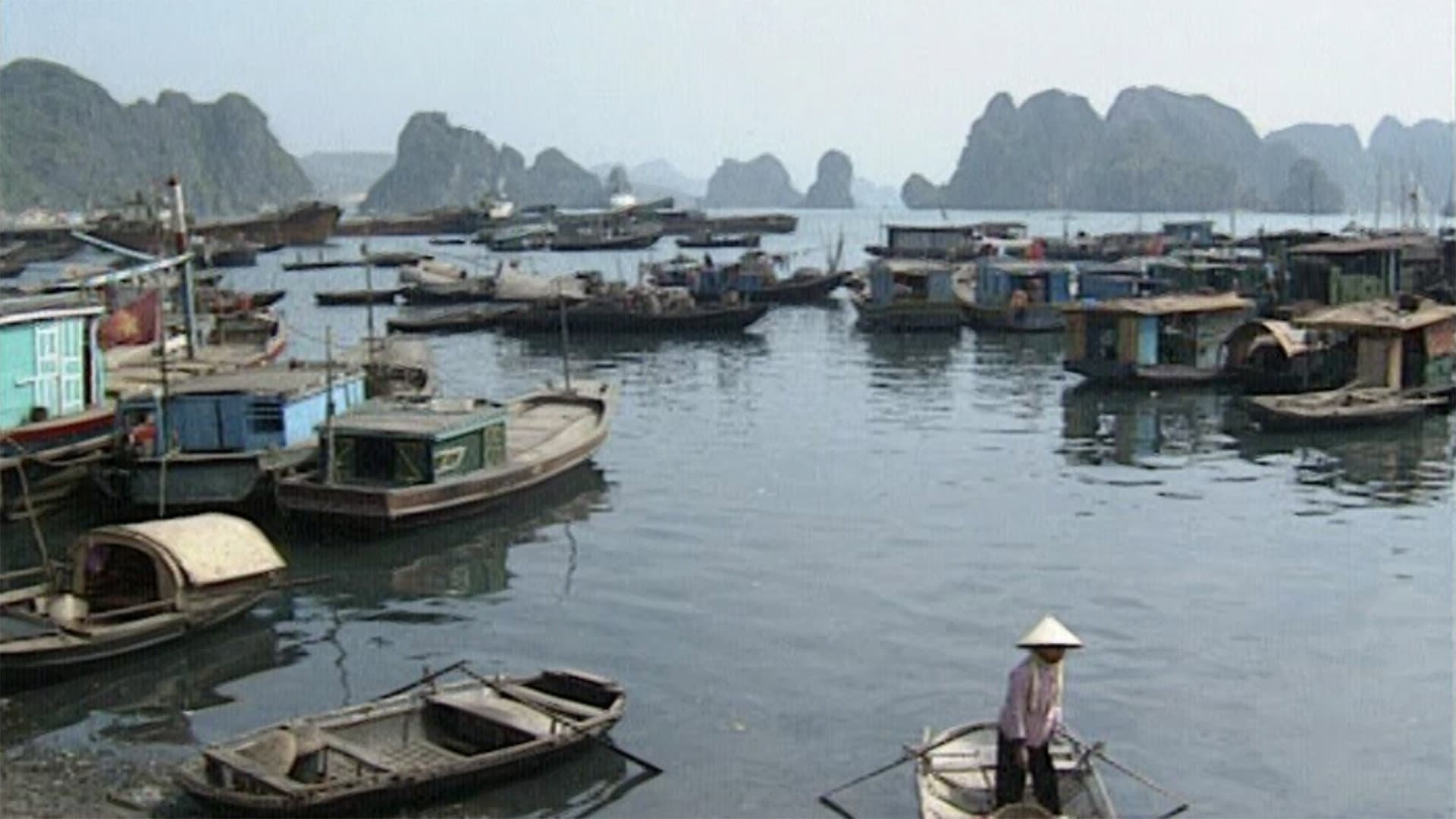 Vietnam, les monts et les eaux