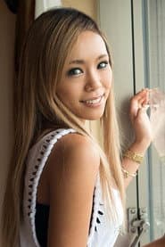 藤本紫媛