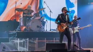 Joe Bonamassa - Now Serving Royal Tea Live from the Ryman — foto 1