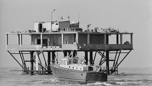 La increíble historia de la Isla de las Rosas — foto 6