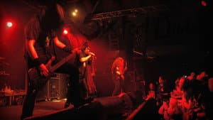 Six Feet Under: Wake the Night! — foto 1
