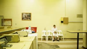Dirty Laundry — foto 1