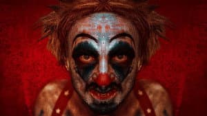 ASYLUM: Cuentos retorcidos de terror y fantasía — foto 8