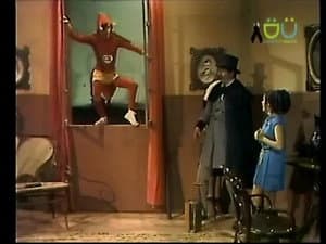 La guapa de la farmacia / La escalera / Matrimonio a la fuerza / Asalto a la farmacia / La mesa cuadrada 9 / Identificando las medicinas / No me puedes lastimar!