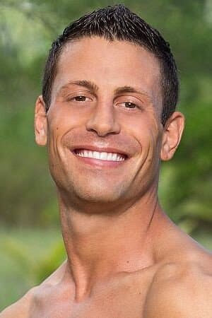 Garrett Adelstein