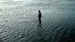 ഒരാൾപ്പൊക്കം — foto 1