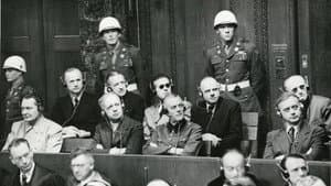 Nuremberg : les Nazis face à leurs crimes — foto 1