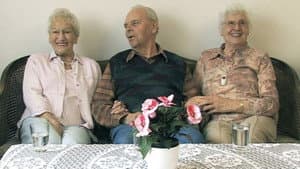 Ménage à trois — foto 1