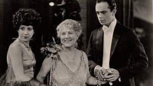 The Adorable Deceiver — foto 1
