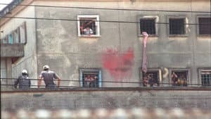 Deus e o Diabo em Cima da Muralha — foto 1
