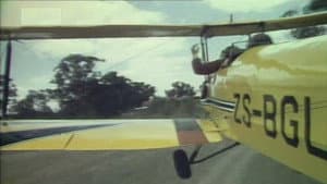 Die sersant en die Tiger Moth — foto 1