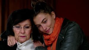 Mademoiselle France pleure — foto 1