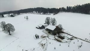Jura - Enracinés à leurs terres — foto 1