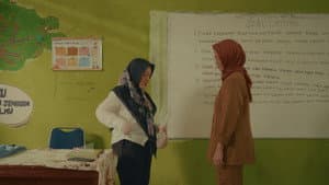 Antara Dua Panggilan — foto 7