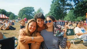 Ahead of the Curve — foto 1
