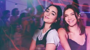 Chicken Girls: The College Years — foto 2