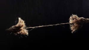 Unraveled — foto 3