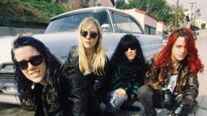 L7: Pretend We're Dead — foto 3