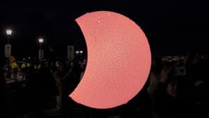 One Equal Light — foto 1