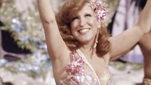 Bette Midler: Ol' Red Hair Is Back — foto 1