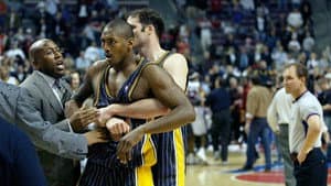 Al descubierto: La pelea entre los Detroit Pistons y los Indiana Pacers — foto 2