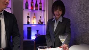 「私、キメセクさせられました。。。」 毎年新入女子社員を喰う上司の餌食に… 【睡眠姦×媚薬覚醒姦】今年の新卒で餌食になったのは私です。。。桃乃木かな — foto 2