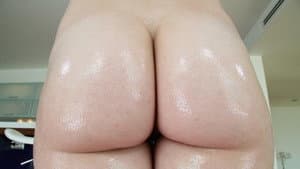 Big Tits Round Asses 33 — foto 8