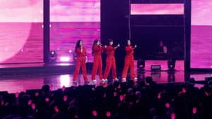 마마무: 마이콘 더 무비 — foto 1