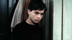 Un enfant dans la foule — foto 3