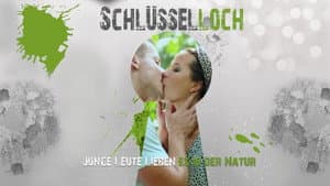 Schlüsselloch - Junge Leute lieben es in der Natur — foto 1