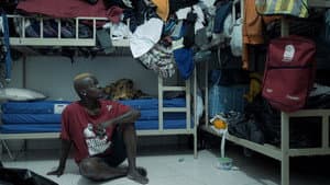 Diz a Ela Que Me Viu Chorar — foto 1
