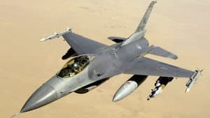 F-16 Falcon — foto 1