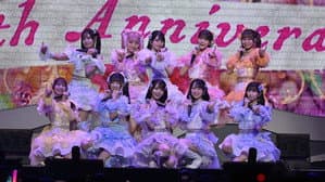 ＝LOVE 7th ANNIVERSARY PREMIUM CONCERT THE MOVIE — foto 3