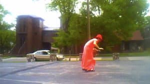 Curb Dance — foto 1