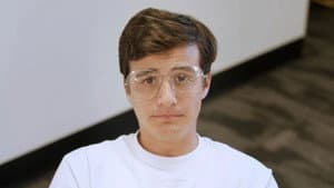 J.U.G — foto 1