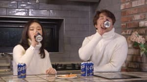 너무 큰 여선배 — foto 1