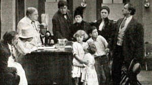 Young Mother Hubbard — foto 1