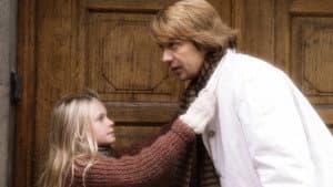 En flicka på halsen — foto 2