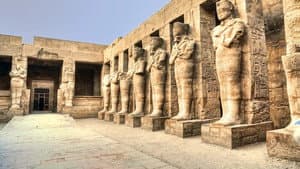 Karnak: The Largest Temple in the World — foto 1