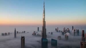 World's Tallest Skyscrapers: Beyond the Clouds — foto 1