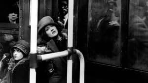 Manhandled — foto 8