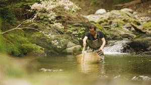 Takumi: A 60,000 Hour Story on the Survival of Human Craft — foto 4