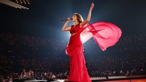 Make America Swift Again — foto 1
