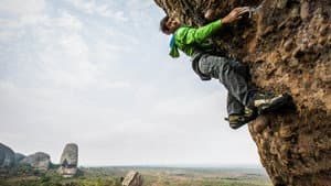 Crack Climbs and Land Mines, Alex Honnold in Angola — foto 1